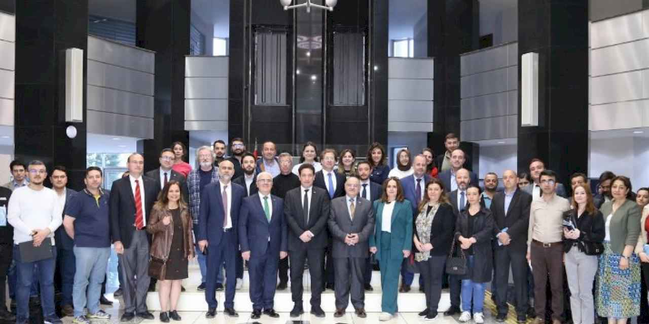 Yeşil Dönüşüm toplantısına sanayicilerden yoğun ilgi