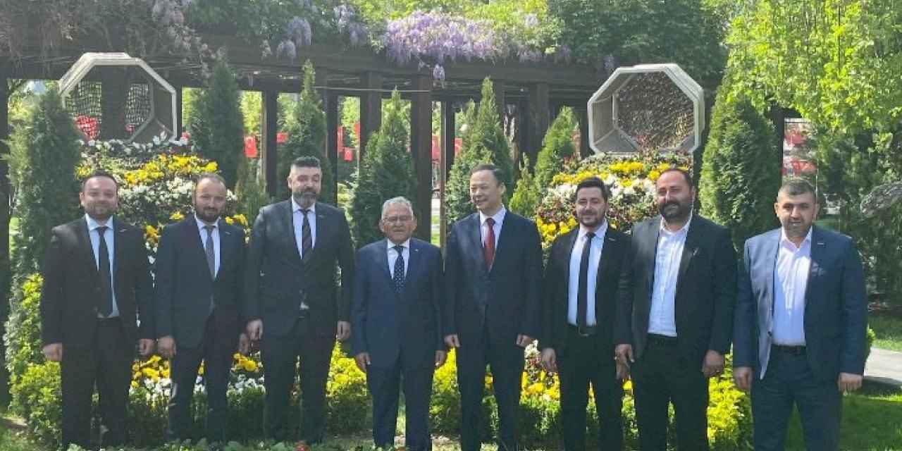 Kırgız Büyükelçi Kayseri ziyaretlerini tamamladı