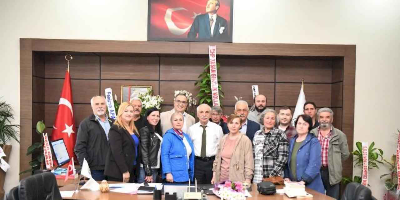 Mehmet Özcan’a ziyaretler  sürüyor