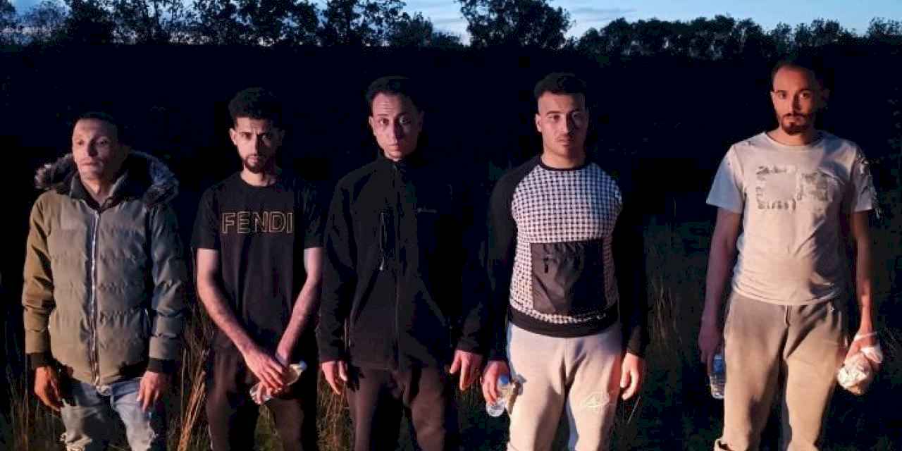 Lalapaşa'da 5 düzensiz göçmen yakalandı