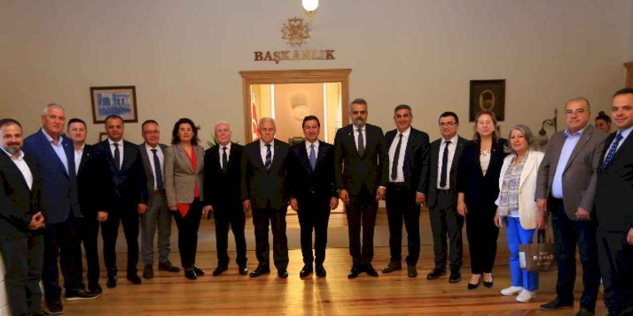 Muğla Valisinden Başkan Aras’a ziyaret