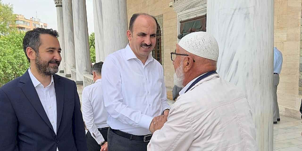 Başkan Altay Hacıveyiszade Camii'nde Vatandaşlarla Buluştu