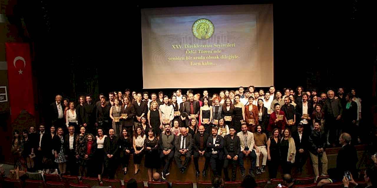 İstanbul Büyükşehir Belediyesi Şehir Tiyatroları, 24. Direklerarası Seyirci Ödülleri'nden 