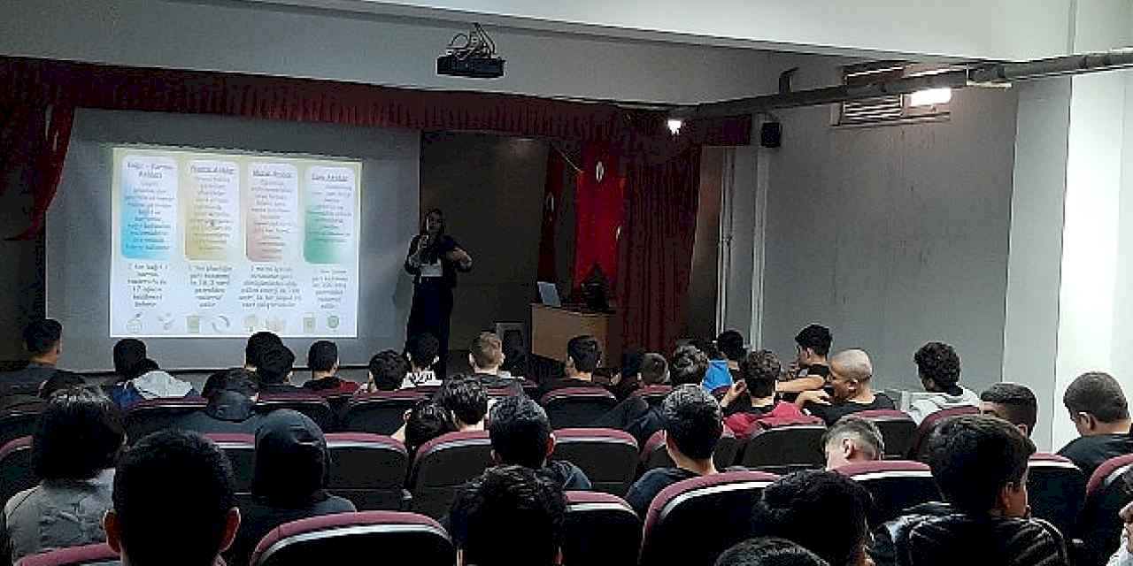 Bayrampaşa Belediyesi'nden öğrencilere geri dönüşüm eğitimi