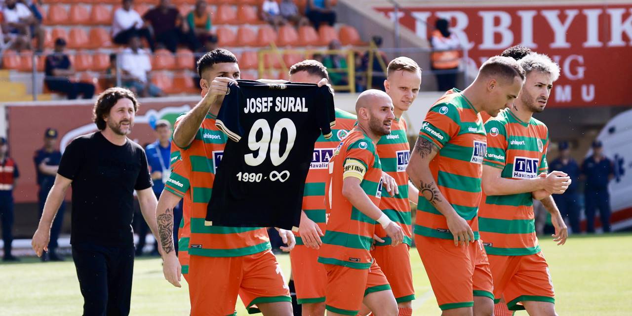Alanyaspor 5-0 İstanbulspor (Maç Sonucu) Alanyaspor'dan farklı tarife!