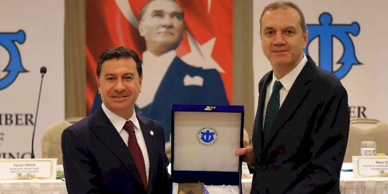 Başkan Aras: Deniz turizminde sorunların çözümüne gereken desteği vereceğiz