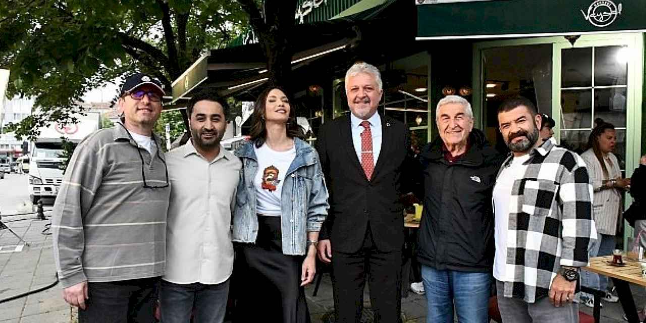 Lüleburgaz Belediye Başkanı Gerenli, Paranoya' filminin setini ziyaret etti