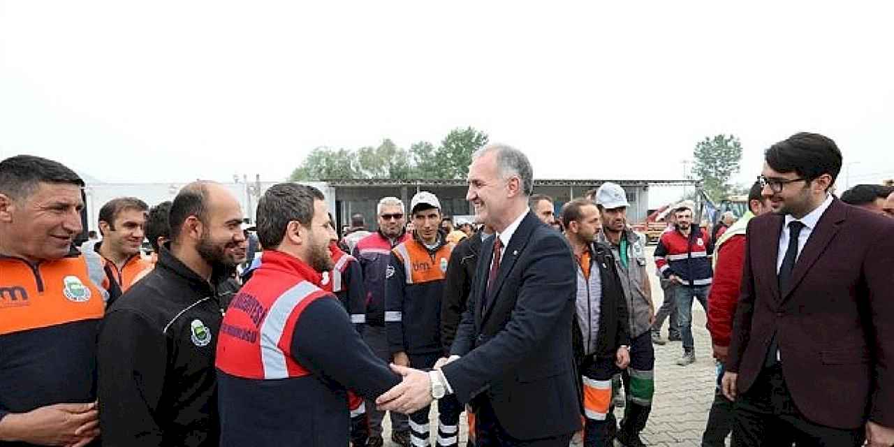 İnegöl Belediye Başkanı Alper Taban Tüm Çalışanlarımıza Emek Ve Gayretleri İçin Teşekkür Ediyorum