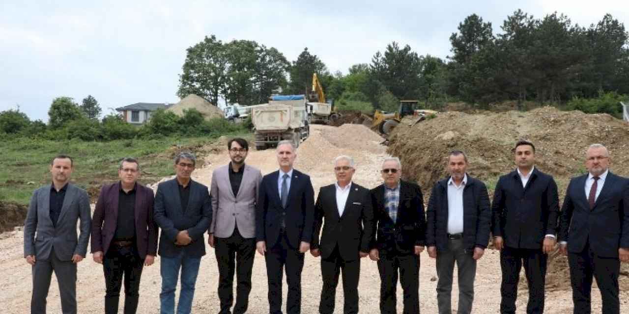 İnegöl Yeniceköy Mahallesinde yeni yollar açılıyor