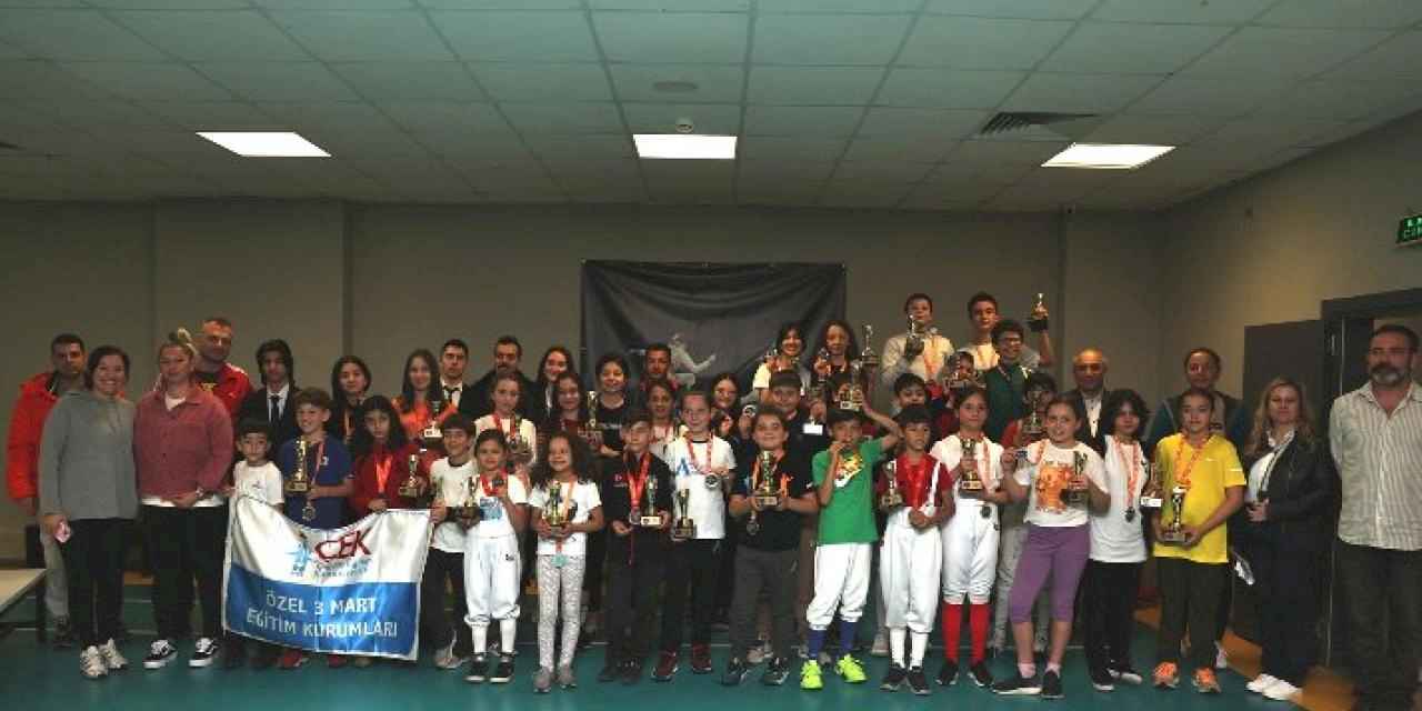 Nilüfer Uluslararası Spor Şenlikleri’nde kupa ve madalya heyecanı