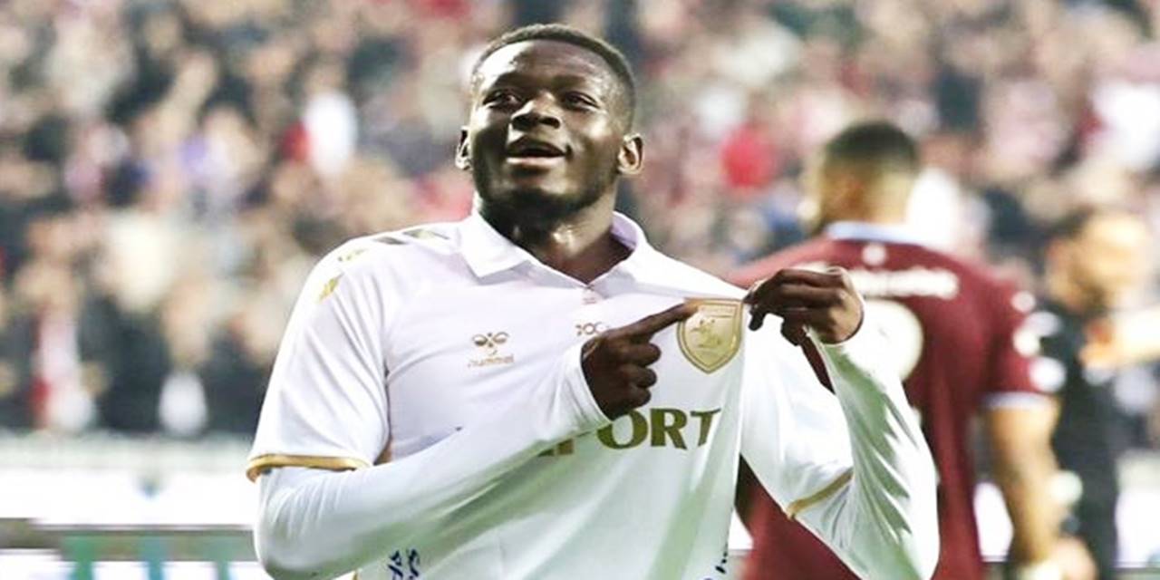 Yılport Samsunspor 3-1 Trabzonspor (Maç Sonucu) Karadeniz Derbisinde Kazanan Samsunspor