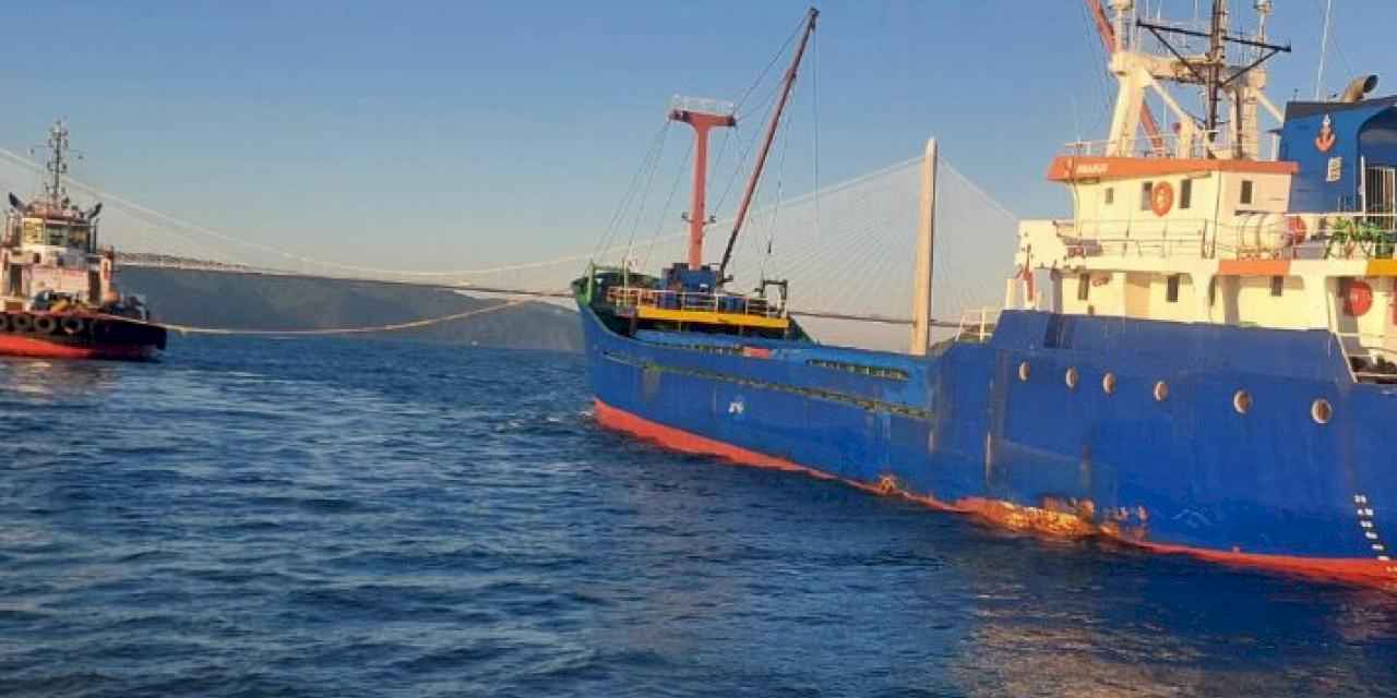 Kargo gemisi dümen arızası yaptı... Boğaz trafiği çift yönlü askıya alındı
