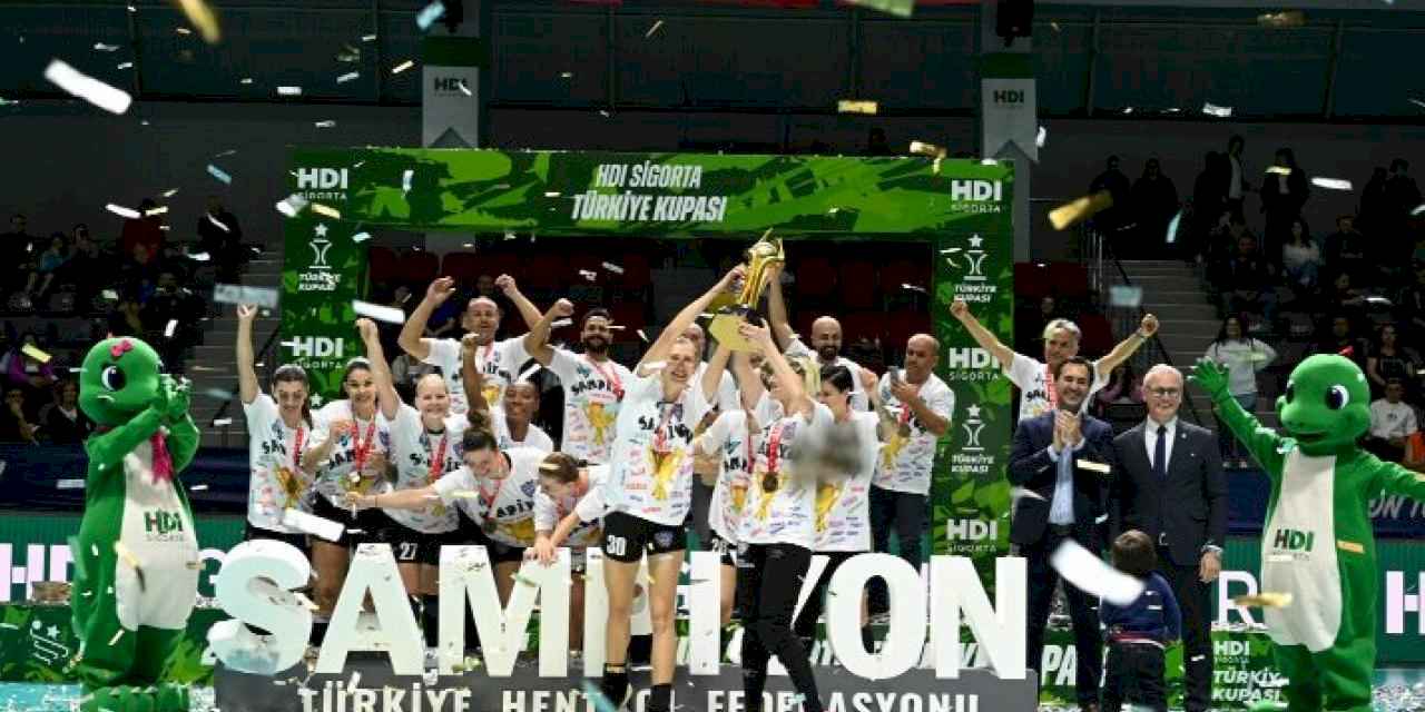 Hentbolda şampiyon Konyaaltı Belediyesi