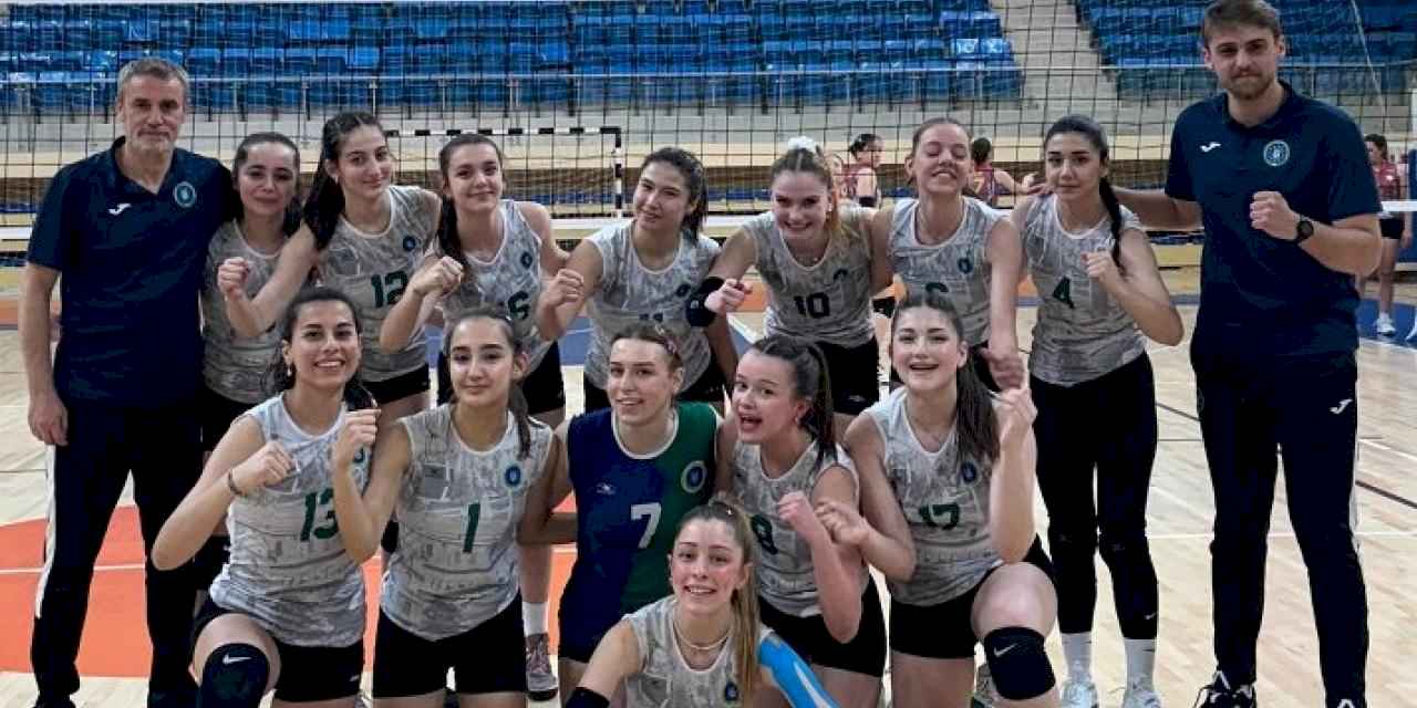 Bursa Büyükşehir Belediyespor Kadınlar Voleybol 2. Ligi’nde