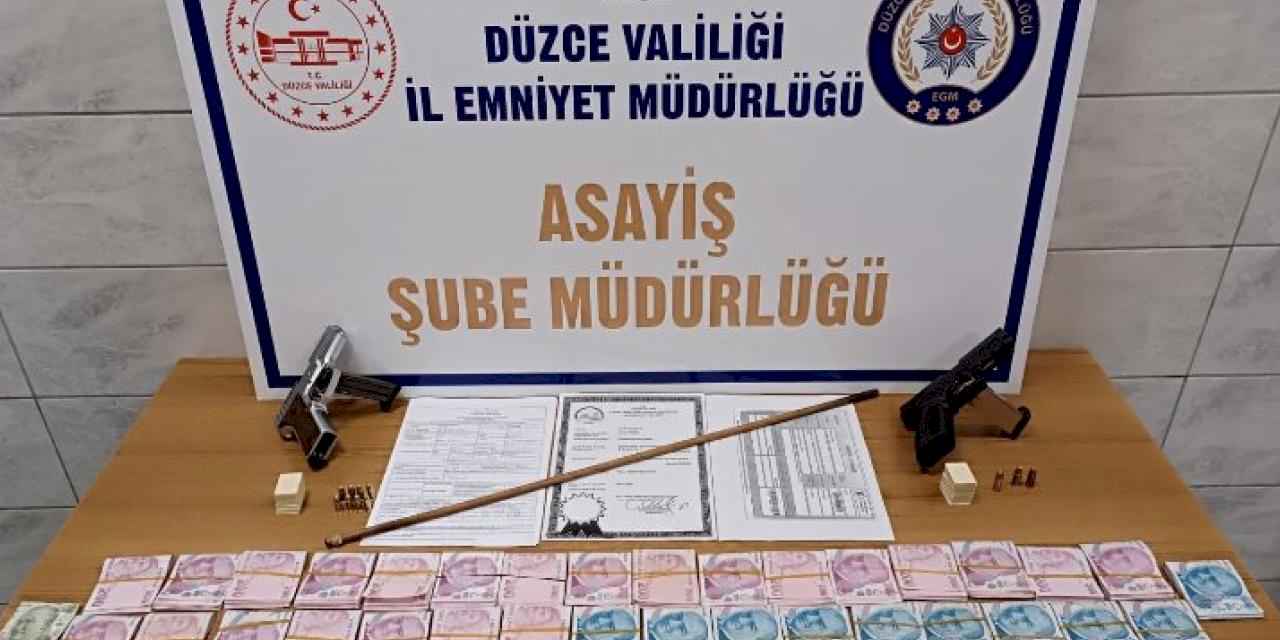 Düzce'de kumarhane baskını yapıldı