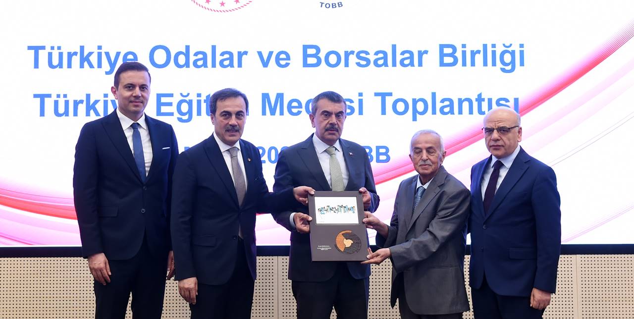 Yeni müfredat, Bakan Tekin’in katılımıyla TOBB Eğitim Meclisi’nde masaya yatırıldı