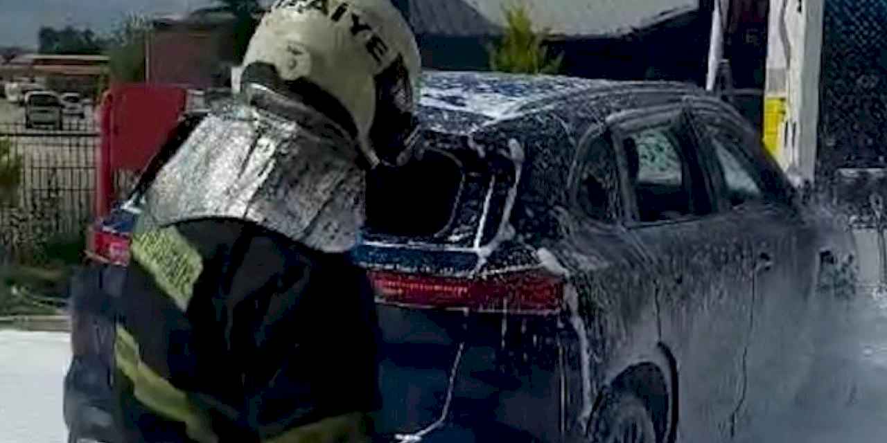 Gaziantep'te ilk elektrikli araç yangını söndürdü