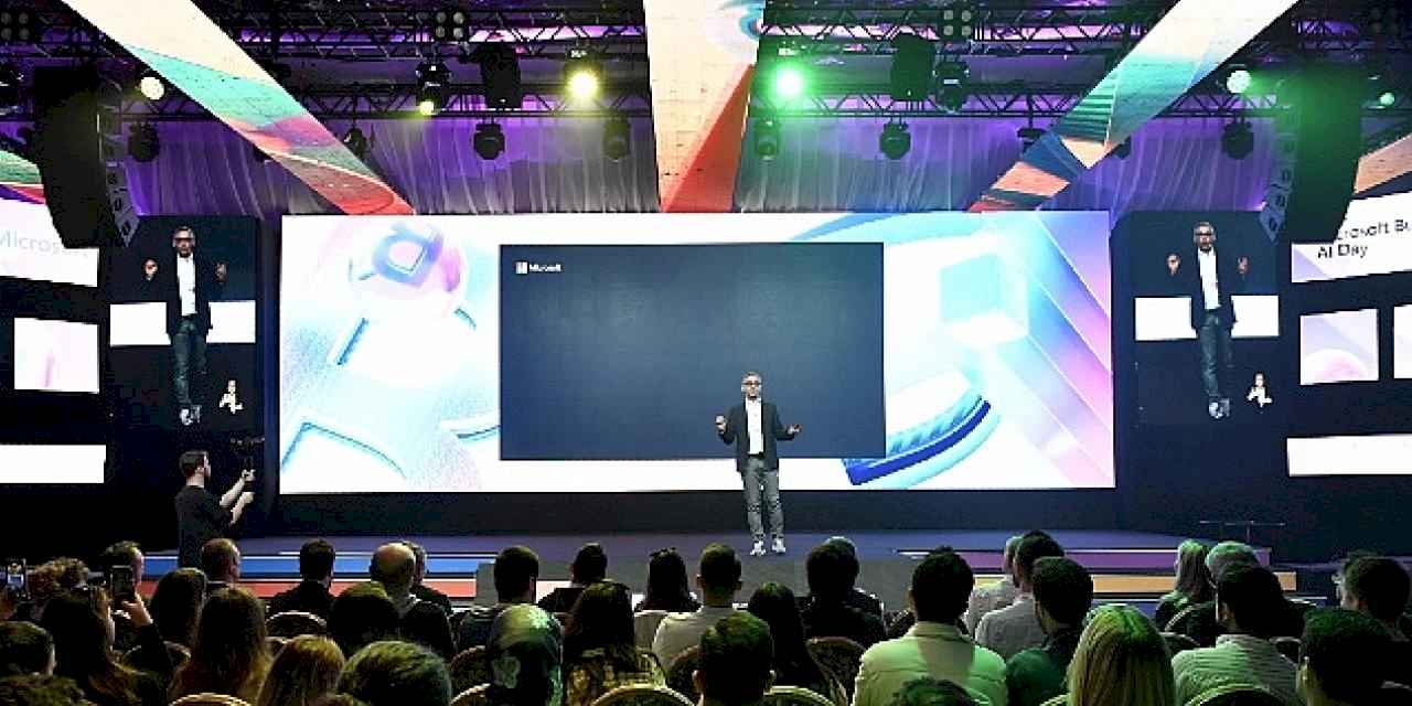 Microsoft BuildAI: Yapay Zeka Günü"nde yazılımcılar ve teknoloji dünyasının liderleri buluştu