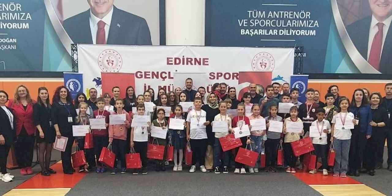 Akıl ve Zeka Oyunlarında Edirne birincisi belli oldu