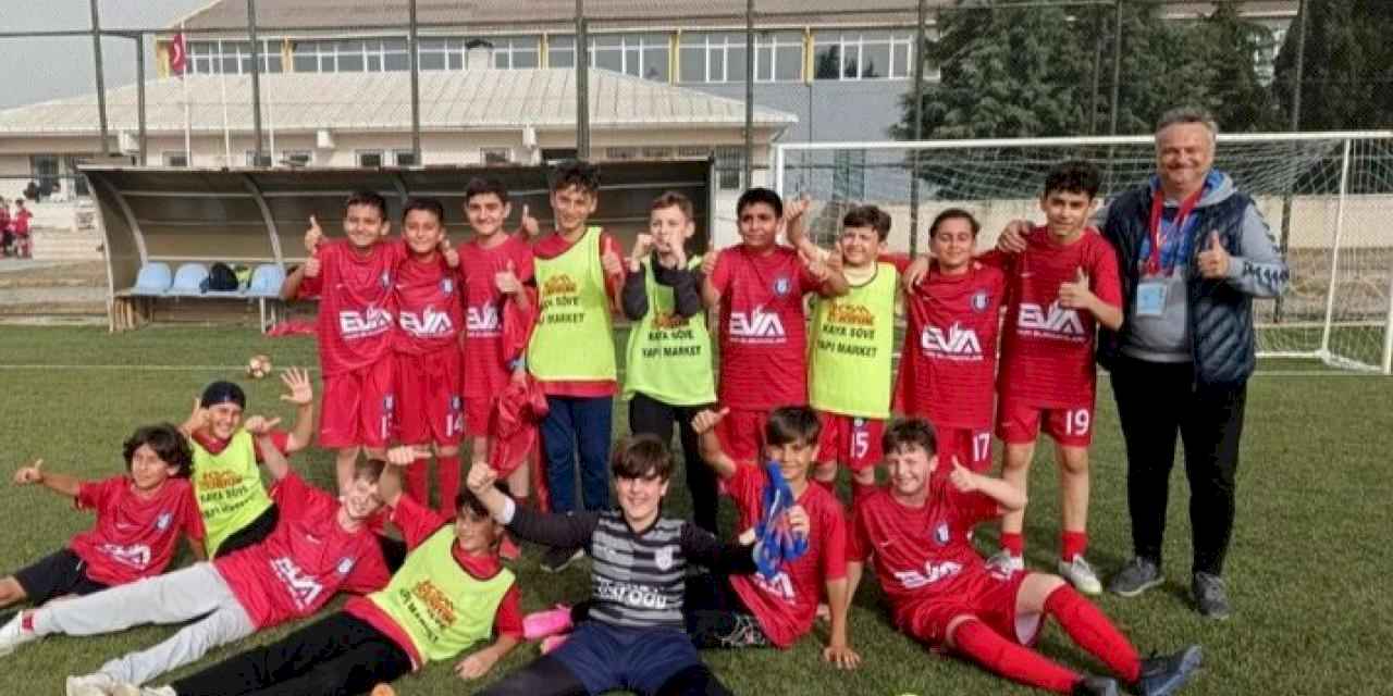 Keşan Genç Ordu ile Keşan Gençlerbirliği berabere kaldı