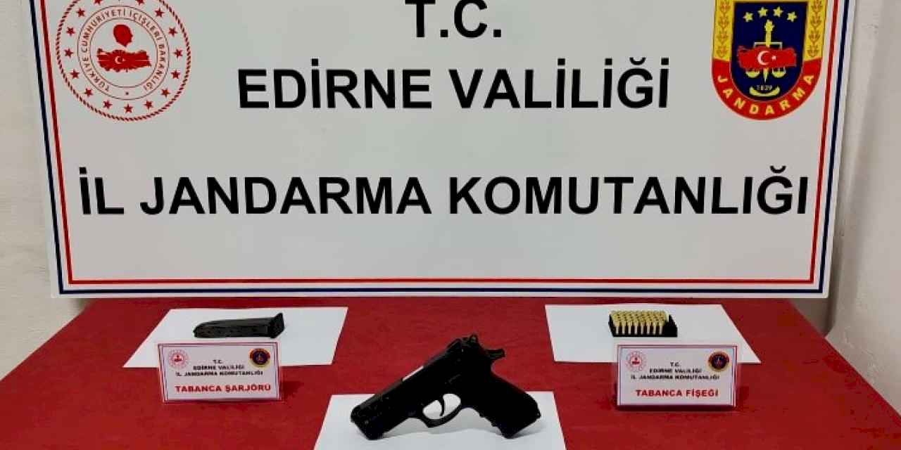 Edirne Jandarması kaçak silah ticaretini engelledi
