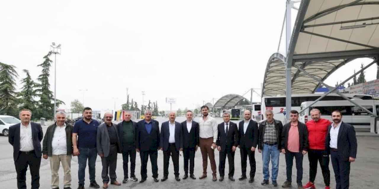 Başkan Büyükgöz otogar esnafıyla buluştu