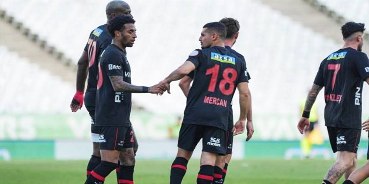 Vavacars F. Karagümrük 3-1 Yılport Samsunspor (Maç Sonucu) Karagümrük lige 3 puanla veda etti!