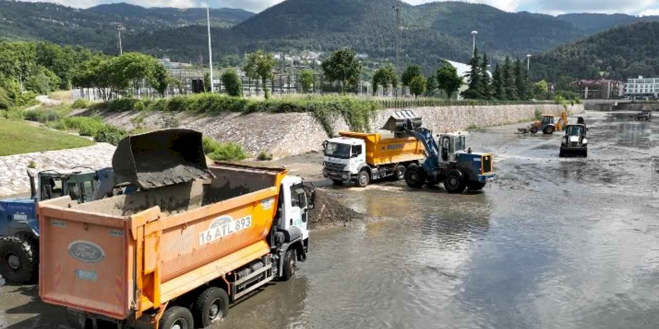 Bursa'nın derelerine yaz temizliği
