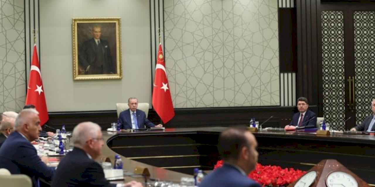 Kabinenin gündemi yoğun