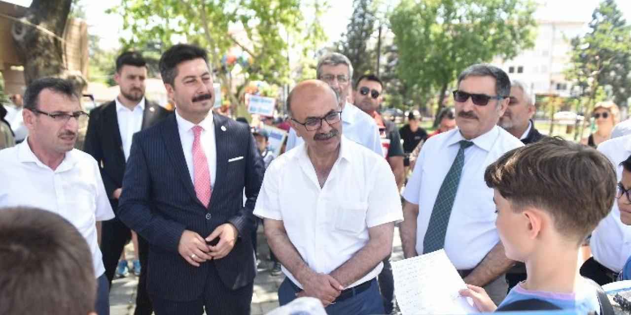 Yenişehir'de plastik atıklara dikkat çekildi