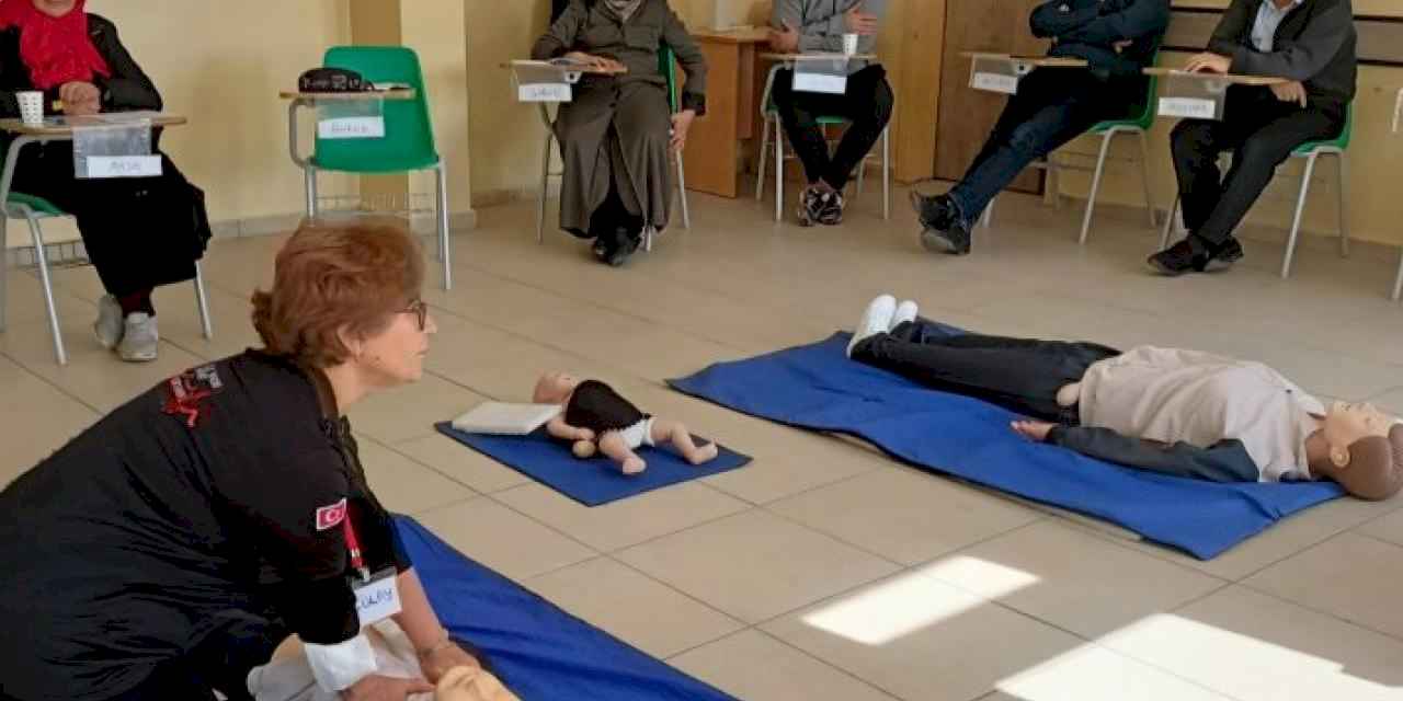 426 bin öğretmene ilkyardım bilinci