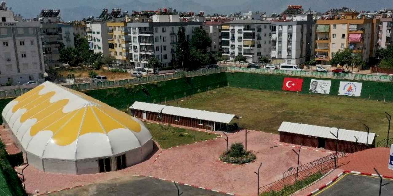 Muratpaşa'da ücretsiz yüzme kursu