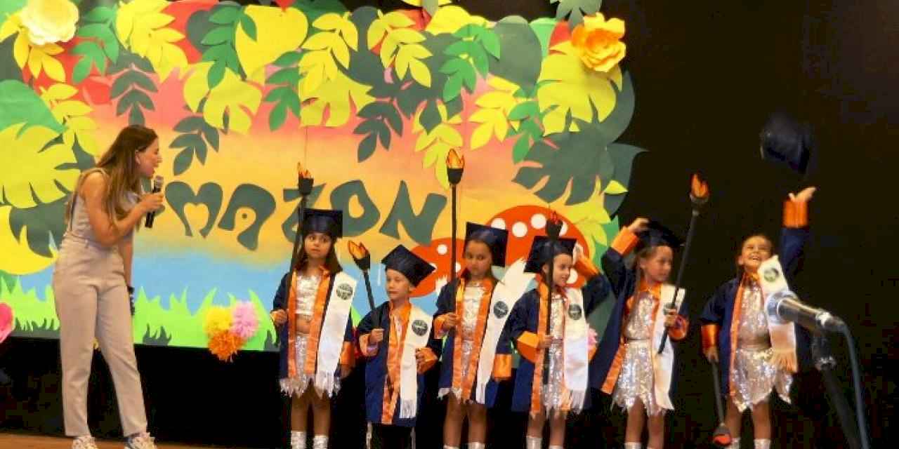 Marmaris’in minik Amazonları geleceğe yelken açtı