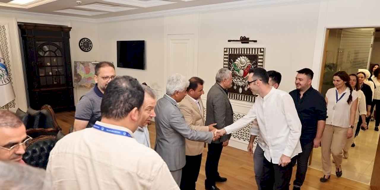 Talas'ta bayramlaşma