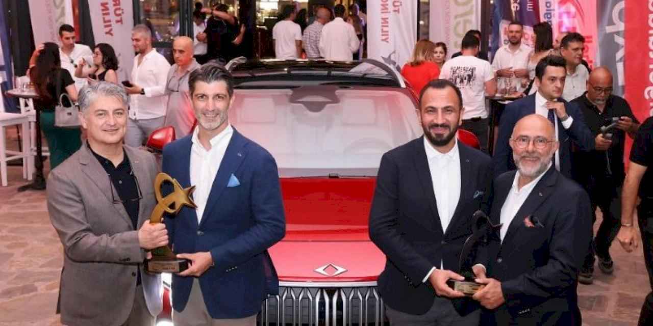 T10X yılın otomobili seçildi