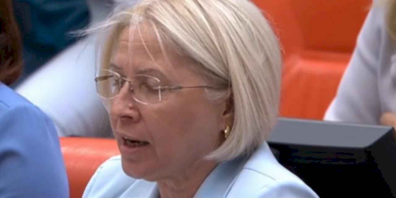 Nurten Yontar: “Milli Eğitim Bakanı haddini aşmıştır”