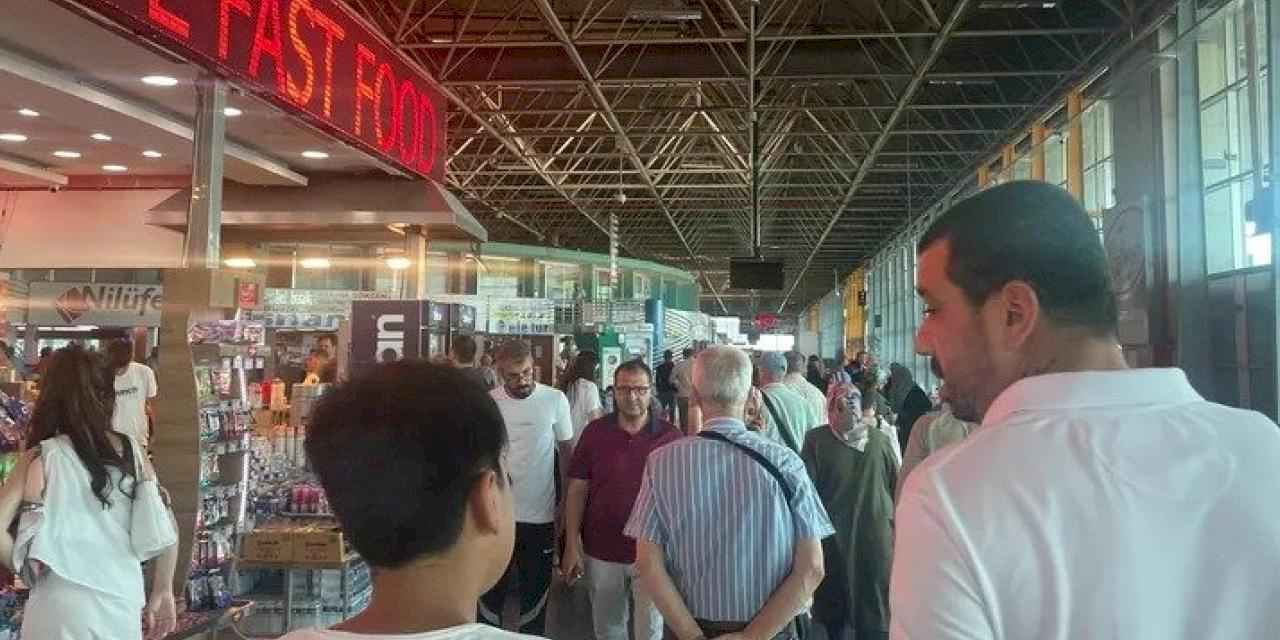 Bursa terminalinde hafta sonu yoğunluğu başladı!