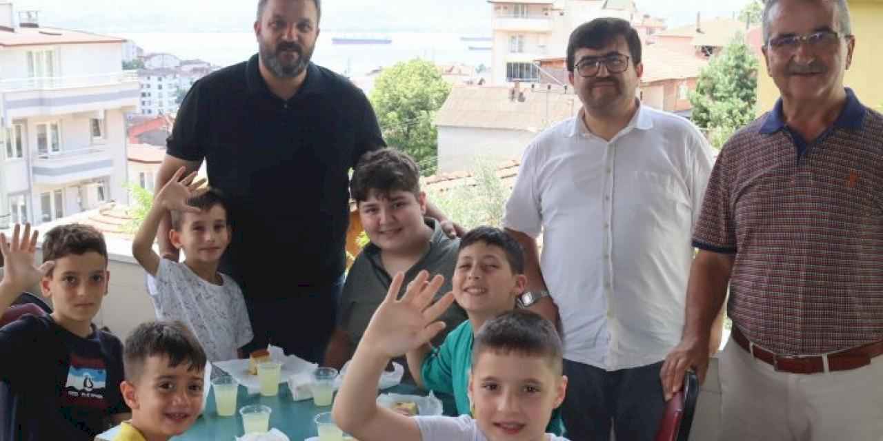 İzmit Belediyesi Kur’an Kurslarına başlayan çocukları yalnız bırakmadı