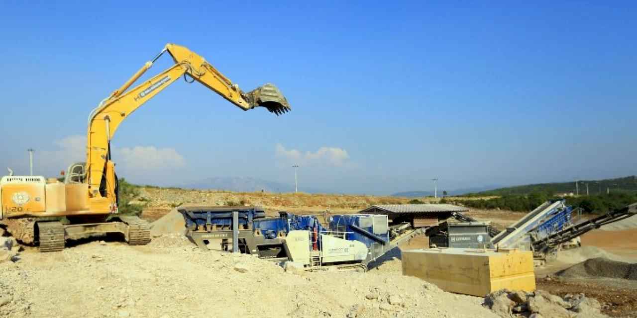 Muğla'da 541 futbol sahası büyüklüğünde hafriyat bertaraf edildi