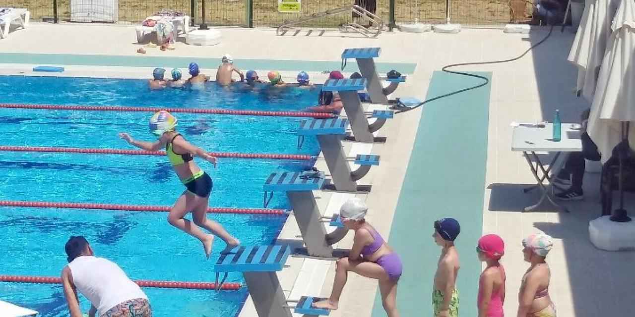 Bursa Mudanya'da yüzme kurslarına yoğun ilgi