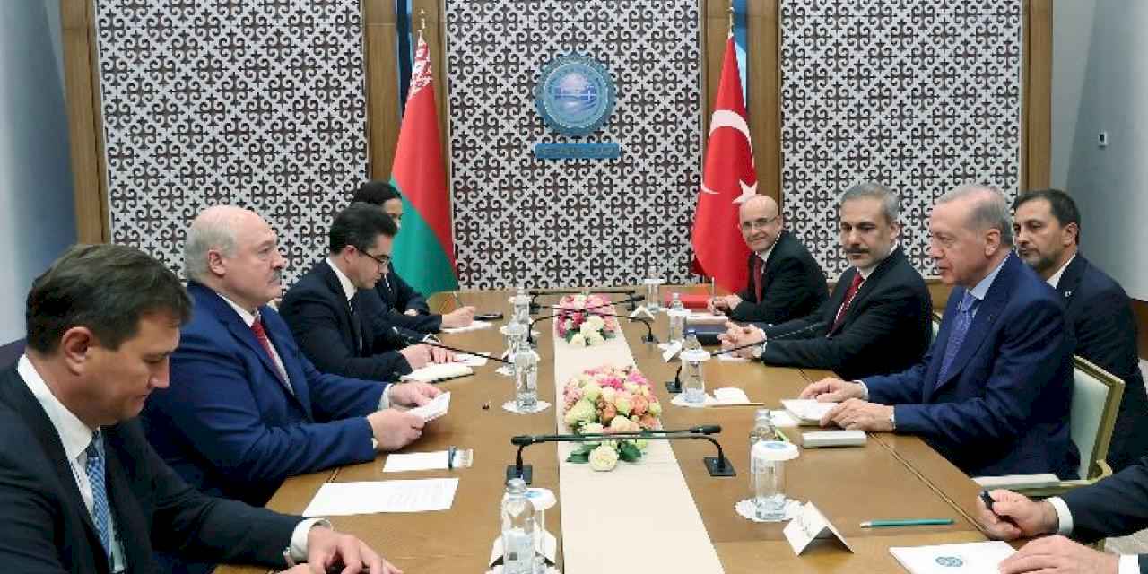 Cumhurbaşkanı Erdoğan, Lukaşenko ile buluştu