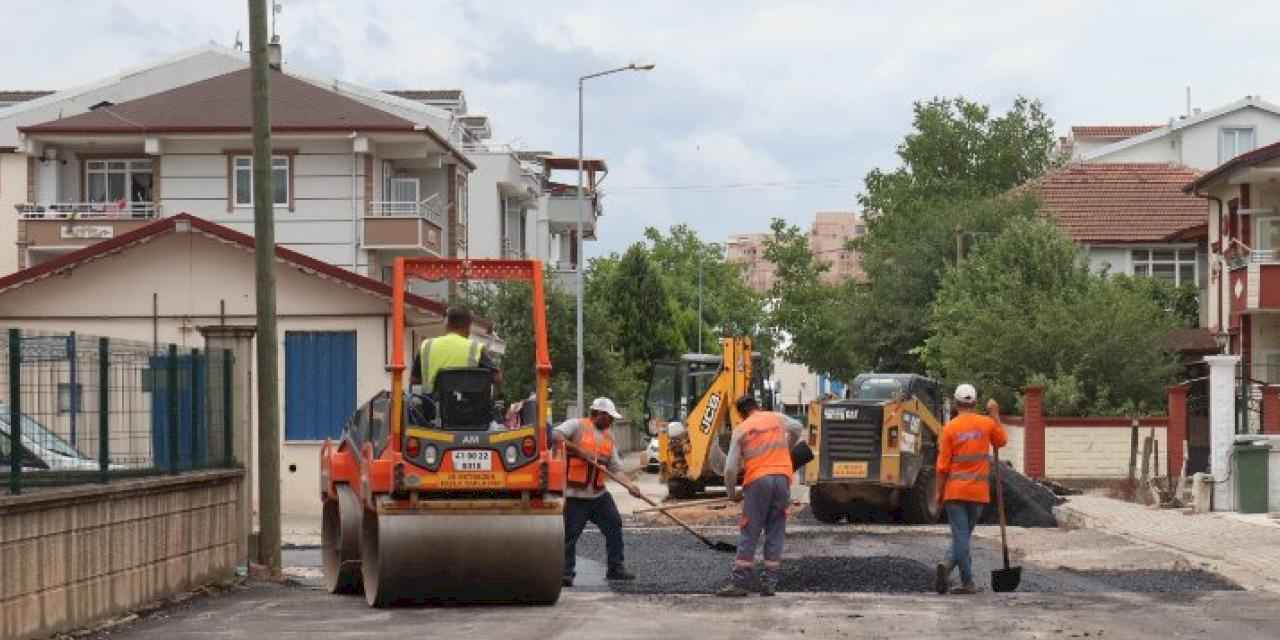 İzmit'te modern yollar için çalışmalar sürüyor
