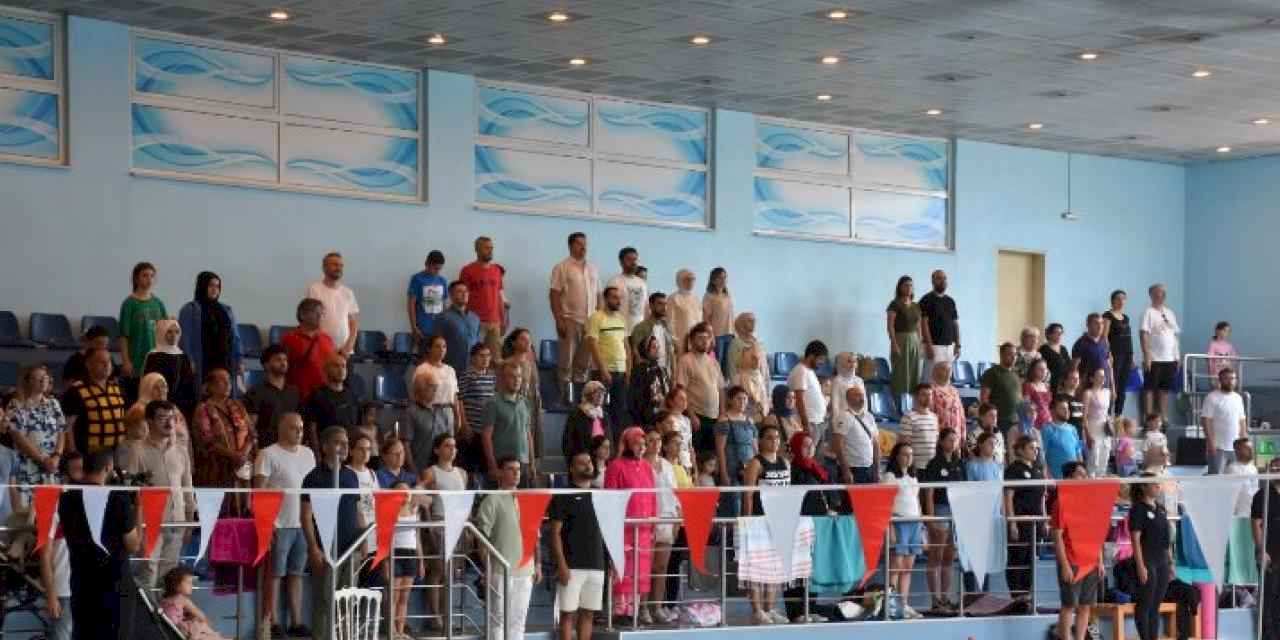 Gemlik’te minikler birincilik için yarıştı