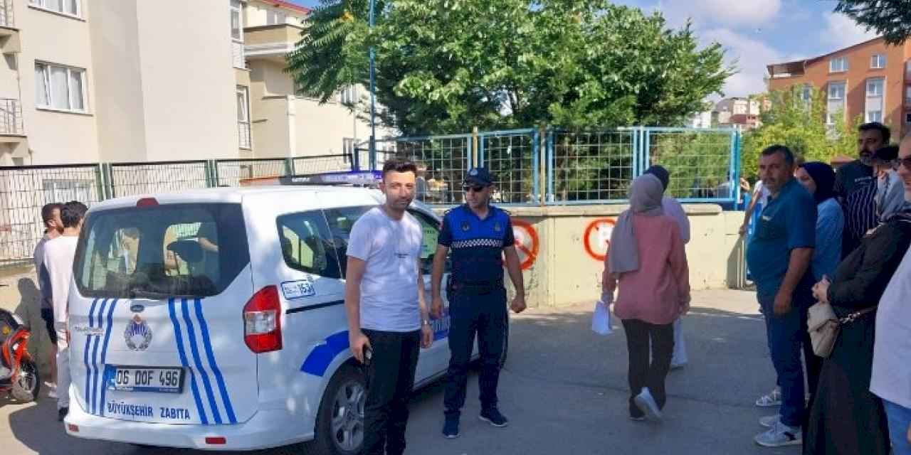 KPSS’ye geç kalanların imdadına Kocaeli Zabıtası yetişti