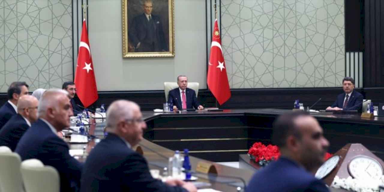 Kabine bugün yoğun gündemle toplanıyor