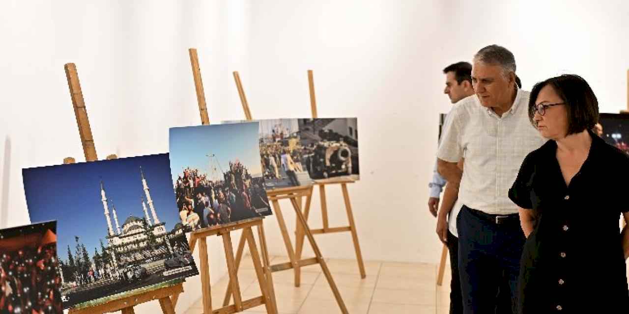 Muratpaşa'da 15 Temmuz fotoğraf sergisi