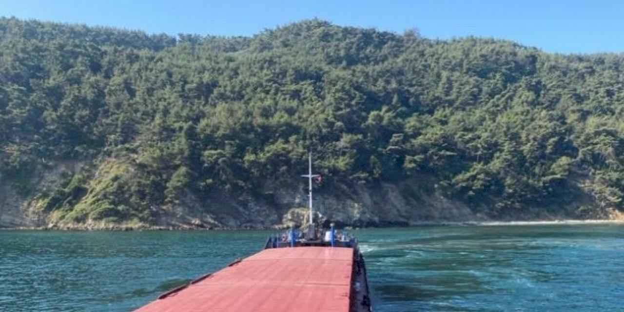 Mudanya'da karaya oturan gemi kurtarıldı