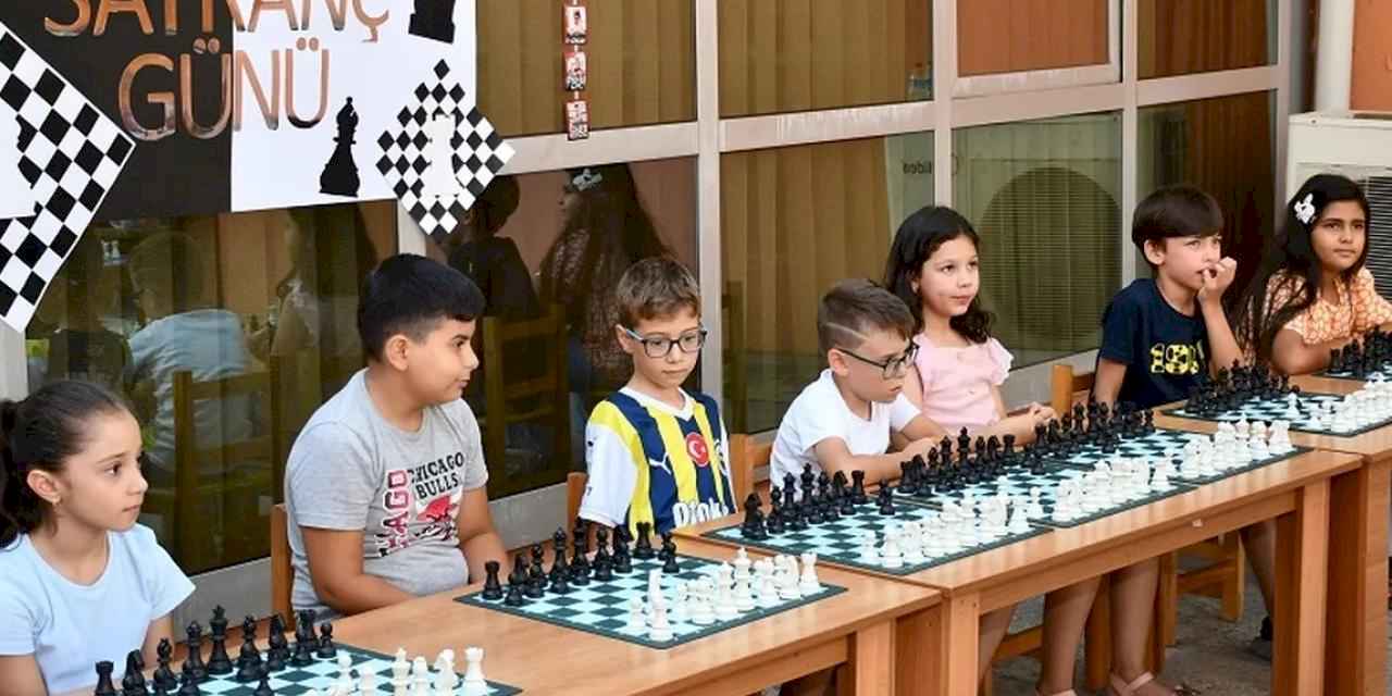 Manisa'da 'şah-mat'ın tekniklerini öğrendiler