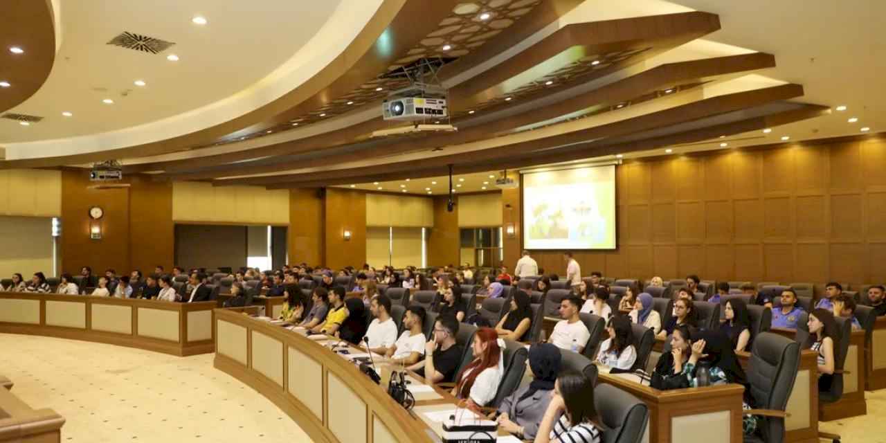 Bursa Büyükşehir'de stajyerler oryantasyon eğitiminde