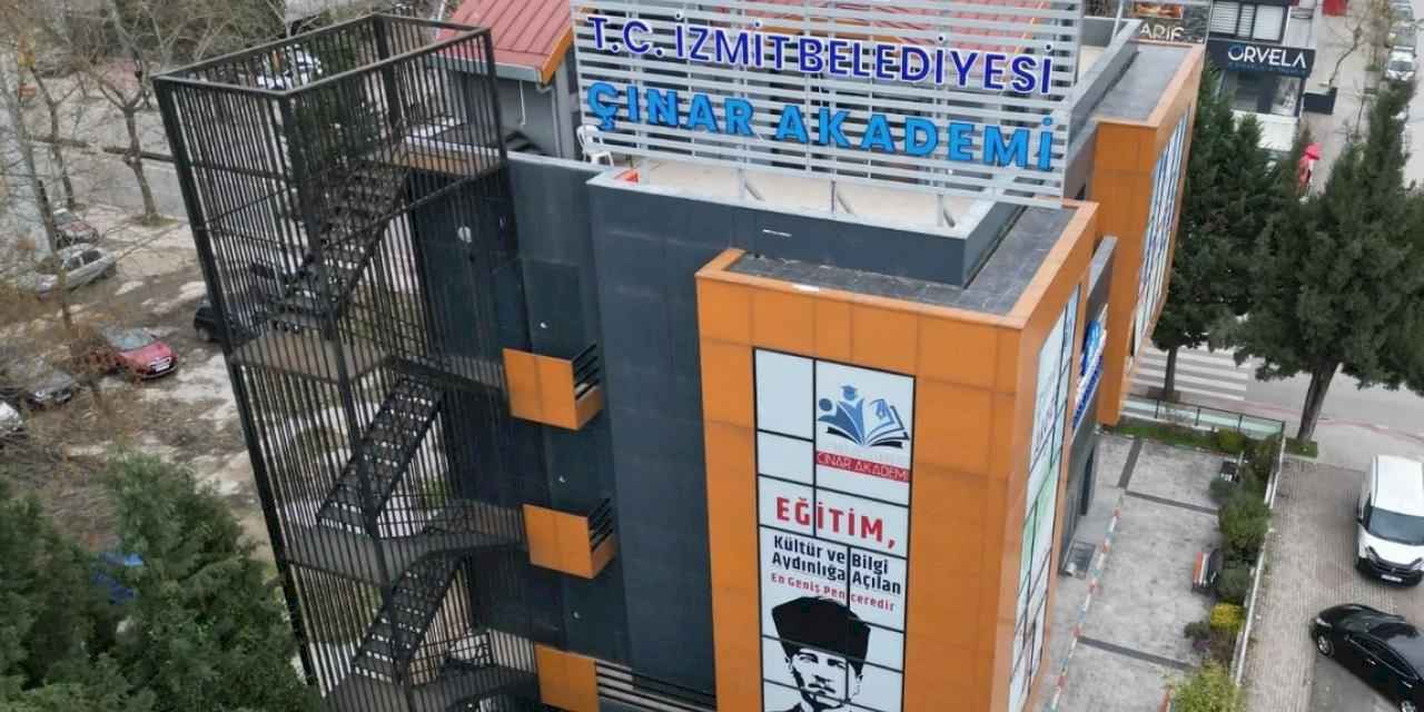 Çınar Akademi öğrencilerinden YKS’de üstün başarı